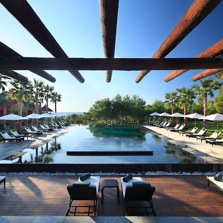 Asia Gardens Hotel & Thai Spa, A Royal Hideaway Hotel Фінестрат Екстер'єр фото The pool at the Mandarin Oriental, Bodrum