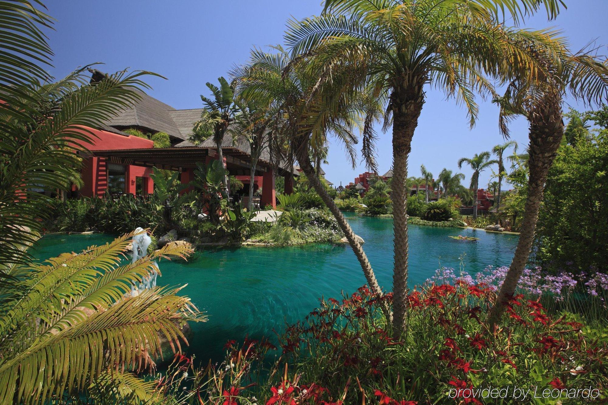 Asia Gardens Hotel & Thai Spa, A Royal Hideaway Hotel Фінестрат Екстер'єр фото Hard Rock Hotel